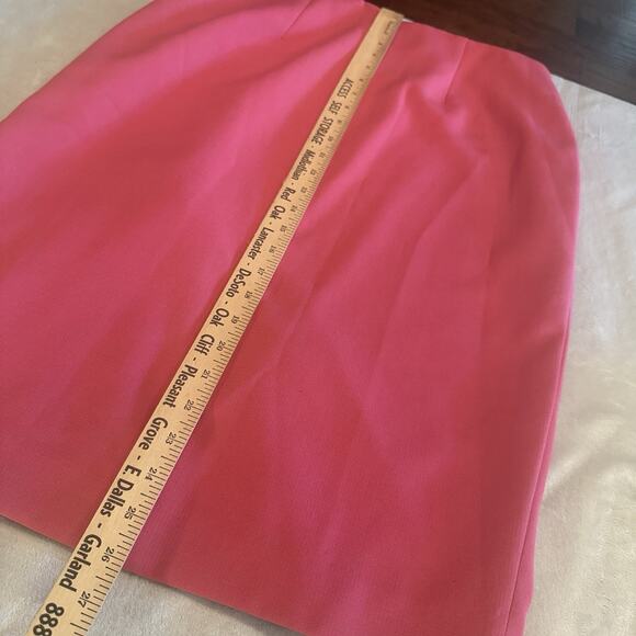 Ann Taylor Pencil Skirt Lot Of 2 Sz 10 Tweed & Hot Pink Career A-line Old Money - Picture 9 of 11